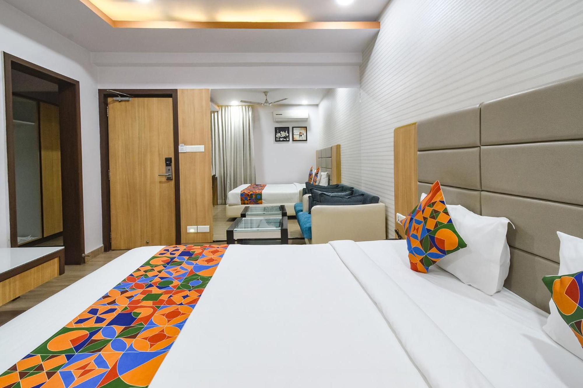 Fabhotel Aditya Homes - Nr Isb, Gachibowli Hotel